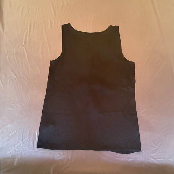 Michael Kors Black/Silver Sequin Ruffle Sleeveless Top Size 10/Medium - Picture 3 of 8
